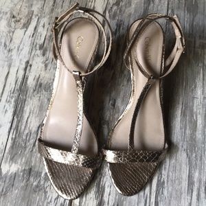 13 Calvin Klein’s strap open toe heels metallic
